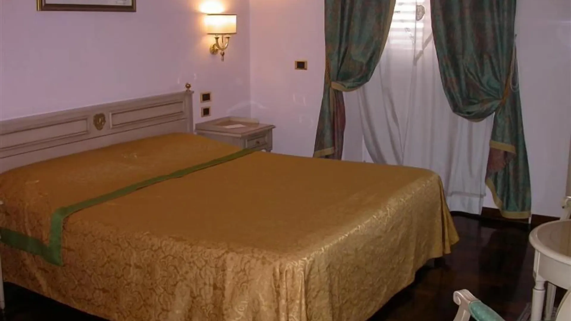 סירקוזה Grand Hotel Villa Politi